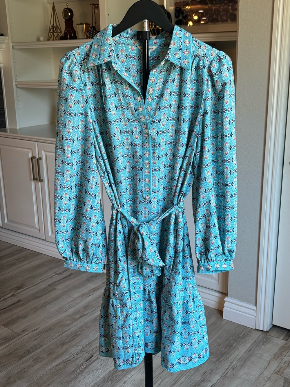Max Studio Turquoise Floral Button-Front Long Sleeve Dress